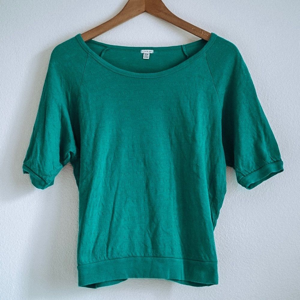 Forever 21 Kelly Green Raglan Half Sleeve Perforated Scoop Sweater Top Size M